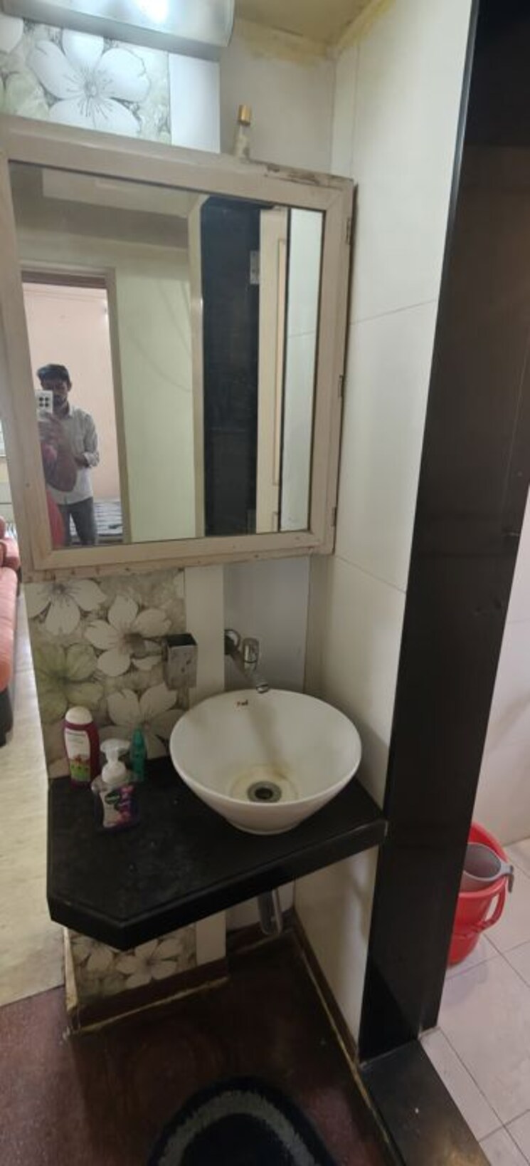 Bathroom, dinesh-apartment 2 Bedroom 900 Sq.Ft. Apartment In Shivajinagar Pune 9910690