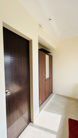 Room in 1 BHK Apartment at Shree Ganesha Veera Residency, Ghodbunder Road – for Rent