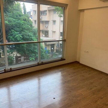 Room in 4 BHK Apartment at Fairmont Bandra, Pali Hill – for Sale