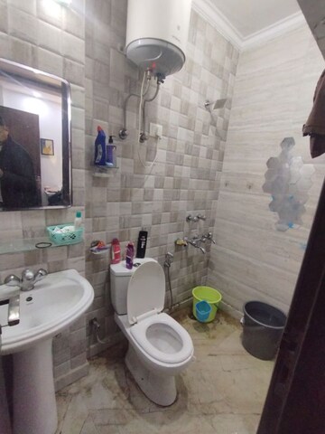 Bathroom in 3 BHK Builder Floor at Malviya Nagar – for Rent