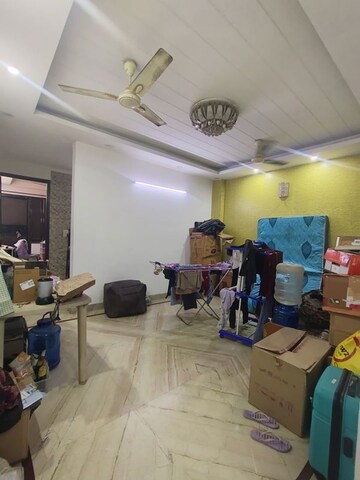 Master Bedroom in 3 BHK Builder Floor at Malviya Nagar – for Rent