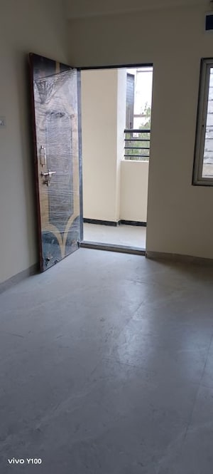 Room in 1 BHK Builder Floor at Aple Ghar Society – for Rent