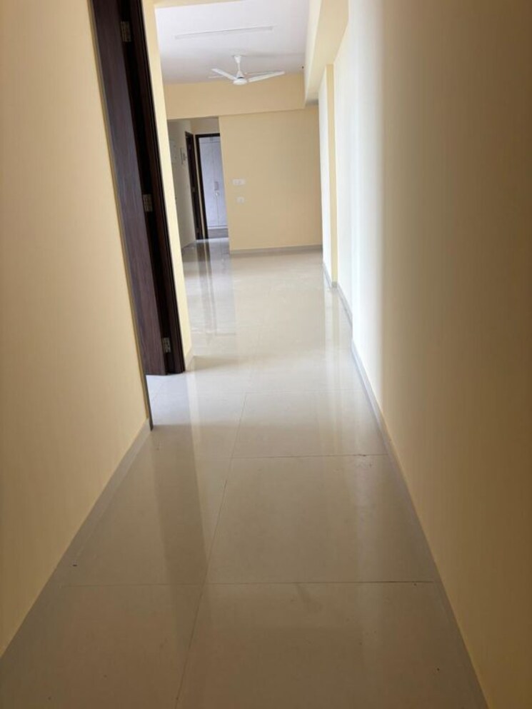 undefined, kalpataru-magnus 3 Bedroom 1150 Sq.Ft. Apartment In Bandra East Mumbai 9910725