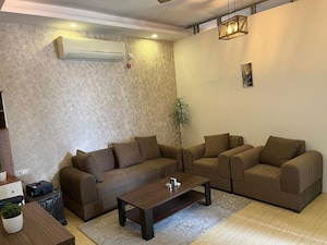 3 BHK Builder Floor For Rent in Sector 38