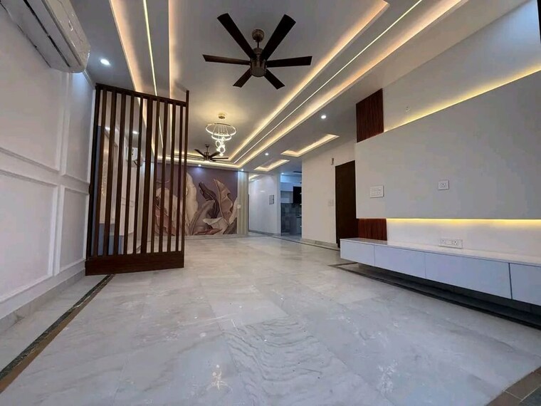 Room, indrapuram 5 Bedroom 3750 Sq.Ft. Builder Floor In Indrapuram Ghaziabad 9910831