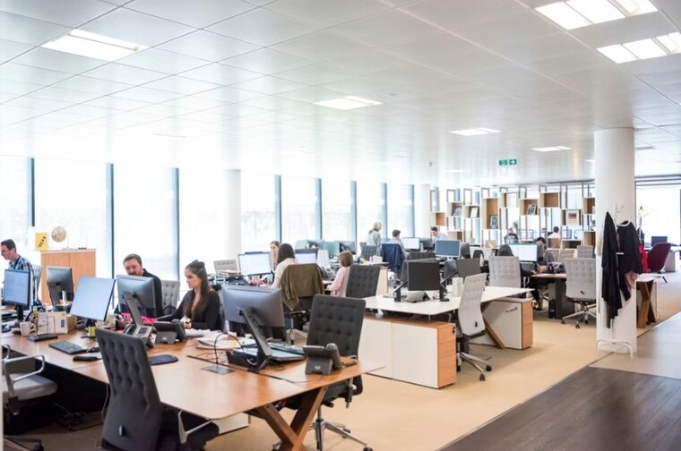 Team Area, hi tech city Commercial Office Space in IT/SEZ 5000 Sq.Ft. In Hi Tech City Hyderabad 9910833