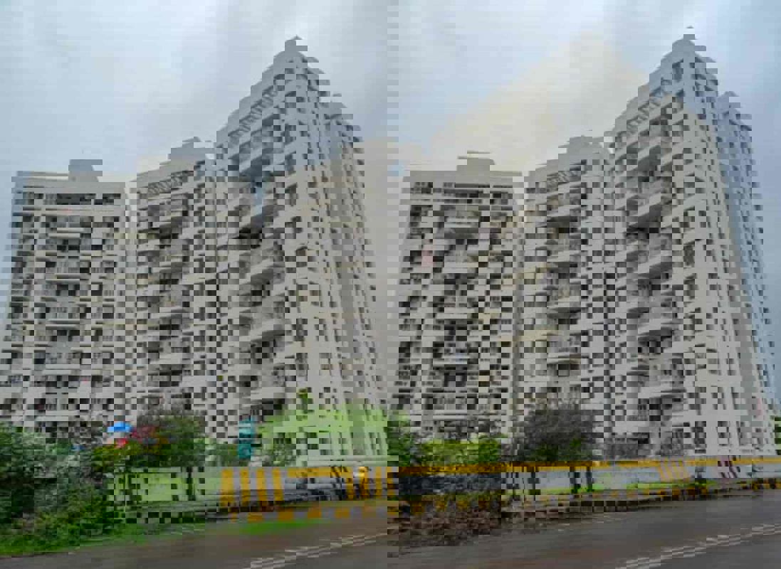 3 BHK Apartment For Rent in Goel Ganga Panama 