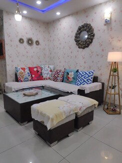 Pg For Rent in Vibhuti Khand