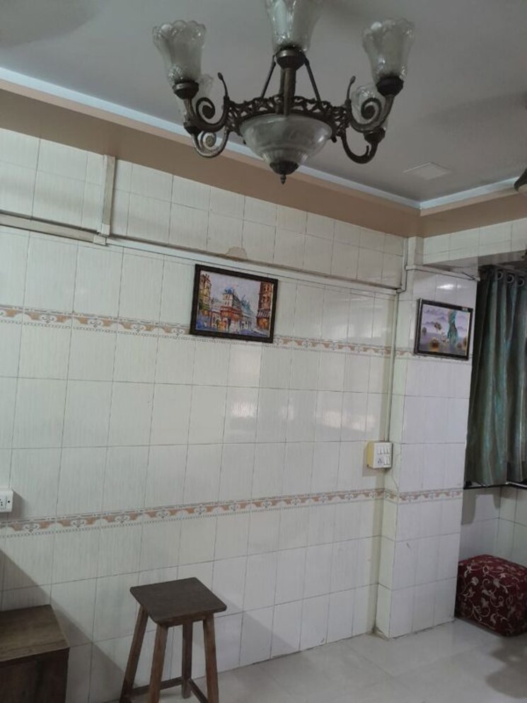 Bathroom, borivali east 1 Bedroom 450 Sq.Ft. Apartment In Borivali East Mumbai 9910847