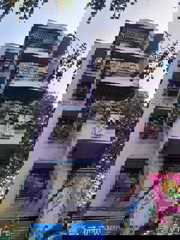 1 BHK Apartment For Rent in Borivali East