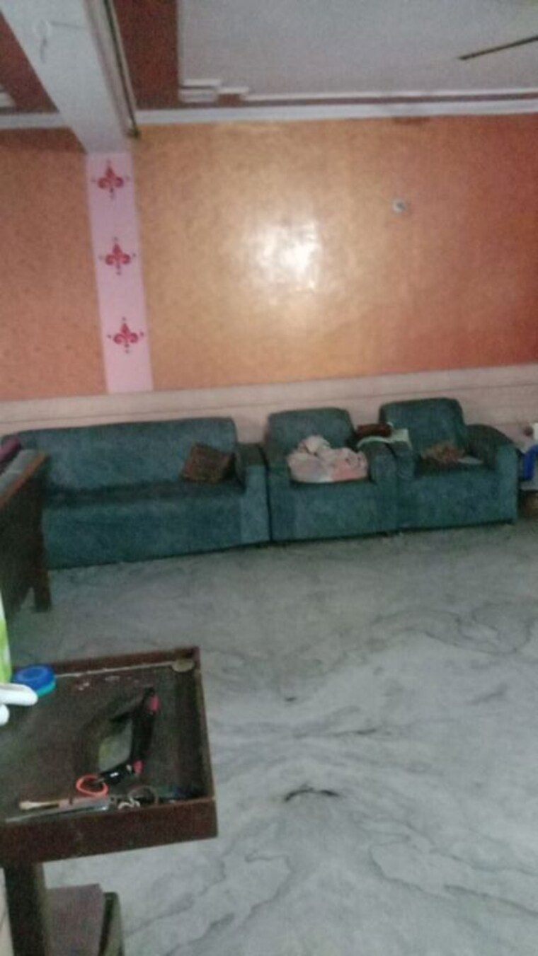 Living Room, patel nagar 3.5 Bedroom 385 Sq.Yd. Independent House In Patel Nagar Ghaziabad 9910865