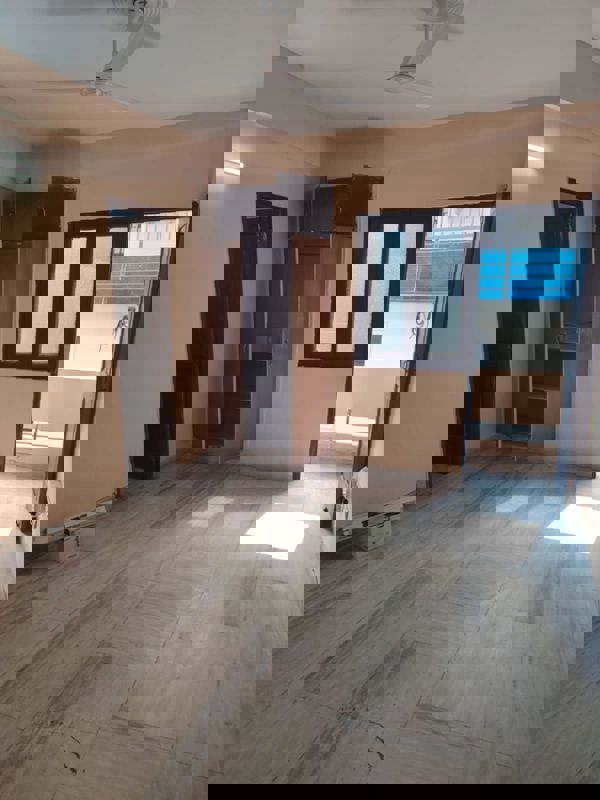 2 BHK Apartment For Rent in East Of Kailash