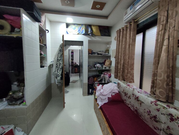  Parking, charkop sector 5 3 Bedroom 900 Sq.Ft. Independent House In Charkop Sector 5 Mumbai 9910897