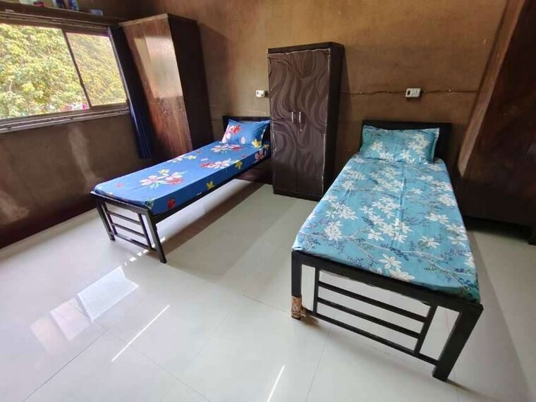 Bedroom, kharghar Pg For Boys & Girls In Kharghar 9910808
