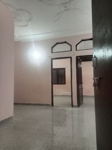 Room in 2 BHK Builder Floor at Neb Sarai – for Rent