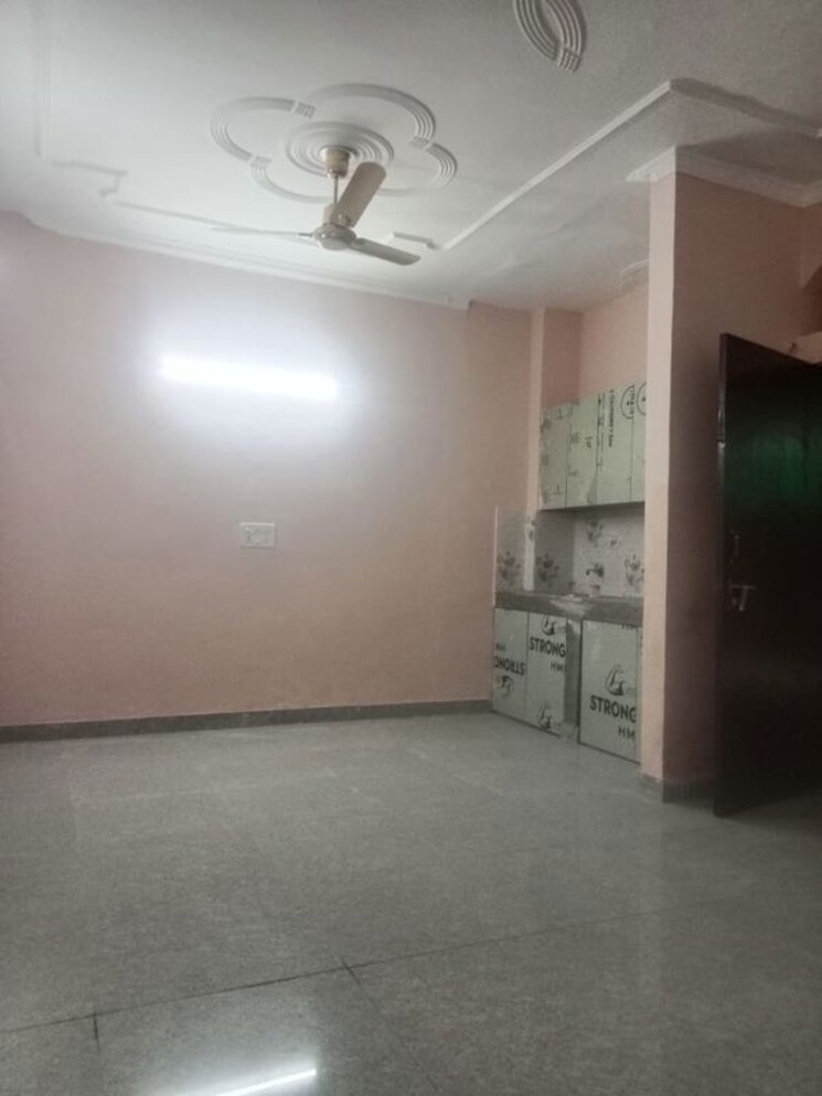 Room, neb sarai 2 Bedroom 850 Sq.Ft. Builder Floor In Neb Sarai Delhi 9910910