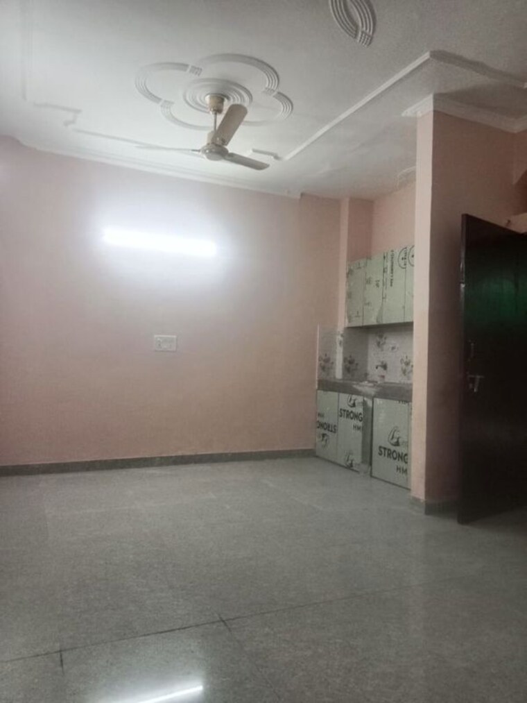 Room, neb sarai 2 Bedroom 850 Sq.Ft. Builder Floor In Neb Sarai Delhi 9910910