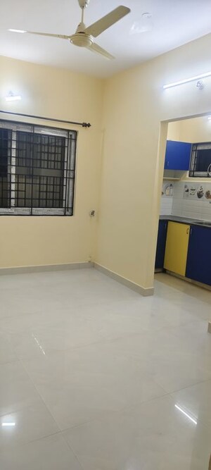 Room in 1 BHK Builder Floor at Jeevan Bima Nagar – for Rent