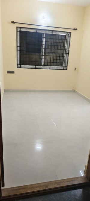 1 BHK Builder Floor For Rent in Jeevan Bima Nagar