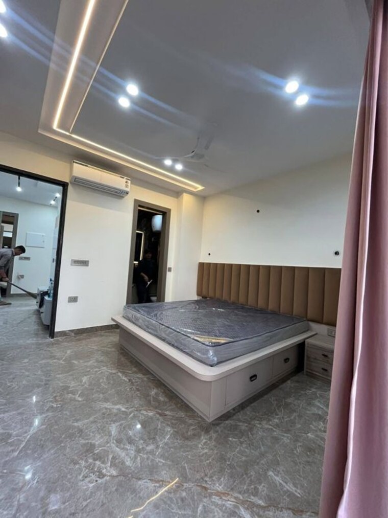 Living Room, chattarpur 3 Bedroom 1500 Sq.Ft. Apartment In Chattarpur Delhi 9910894