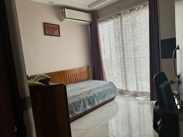 Bedroom, ardee-city 3 Bedroom 1550 Sq.Ft. Builder Floor In Sector 52 Gurgaon 9910926
