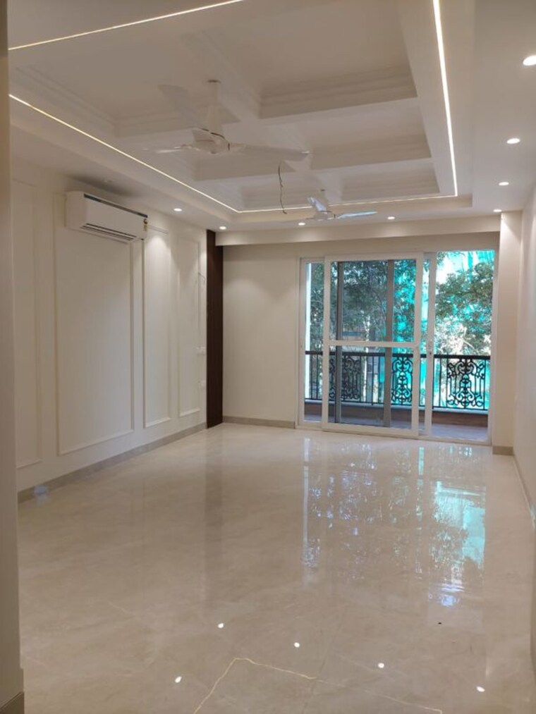 Room, ardee-city 3 Bedroom 1550 Sq.Ft. Builder Floor In Sector 52 Gurgaon 9910926