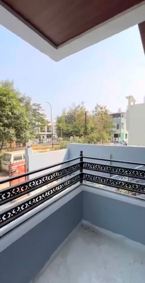 6 BHK Independent House – Exterior View View at Nipania - for Sale