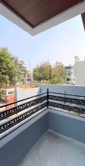 6 BHK Independent House – Exterior View View at Nipania - for Sale