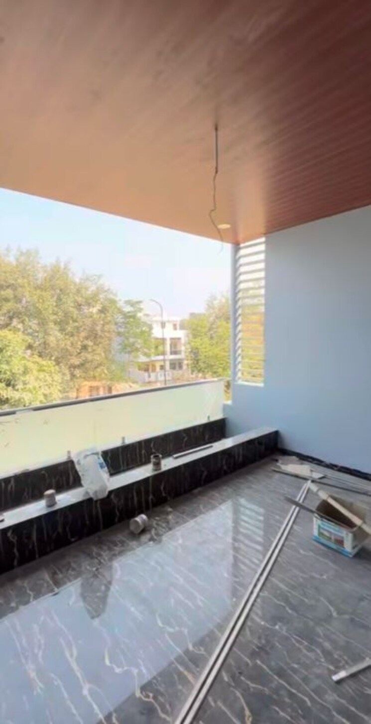 Balcony, nipania 6 Bedroom 2058 Sq.Ft. Independent House In Nipania Indore 9910930