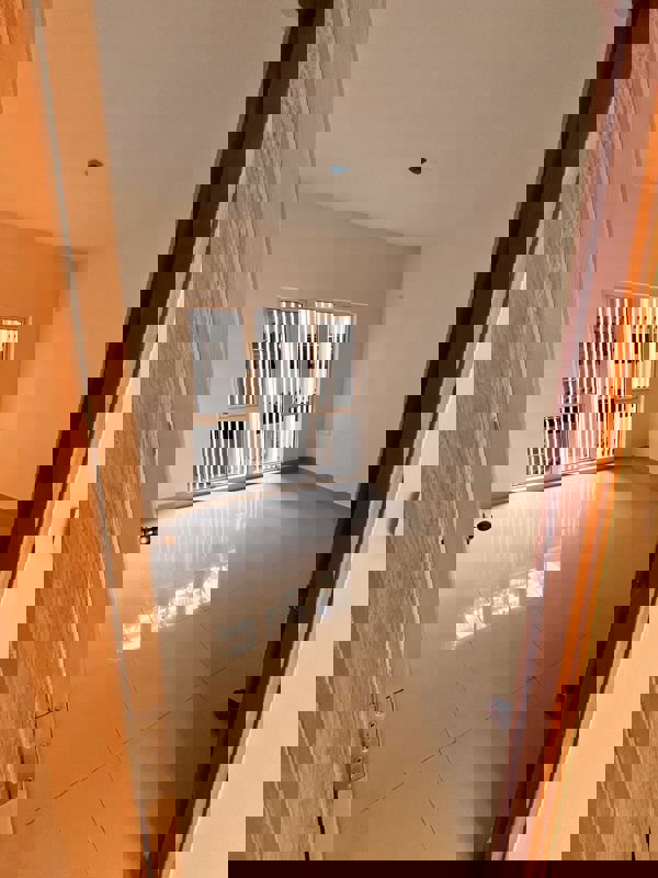 2.5 BHK 1100 Sq.Ft. Apartment in PS One 10