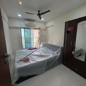 Bedroom in 2.5 BHK Apartment at Varad Heights, Tilak Nagar – for Rent