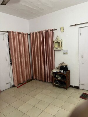 Bedroom in 2 BHK Apartment at Sulabh Awas, Gomti Nagar – for Rent