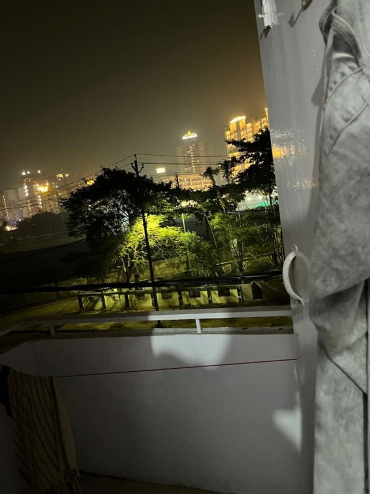 Balcony, sulabh-awas 2 Bedroom 643 Sq.Ft. Apartment In Gomti Nagar Lucknow 9910960