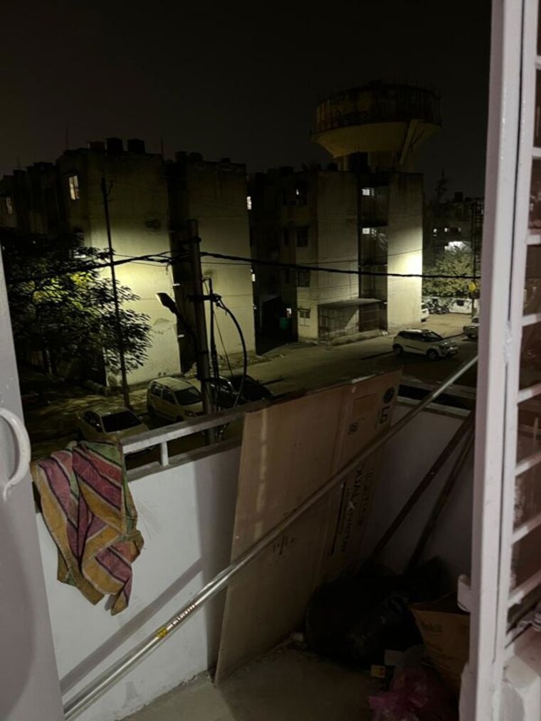 Kitchen, sulabh-awas 2 Bedroom 643 Sq.Ft. Apartment In Gomti Nagar Lucknow 9910960