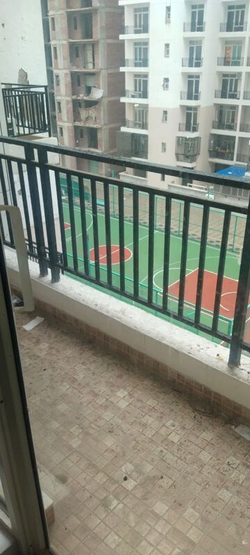 Balcony in 3 BHK Apartment at Omaxe R2, Gomti Nagar – for Rent