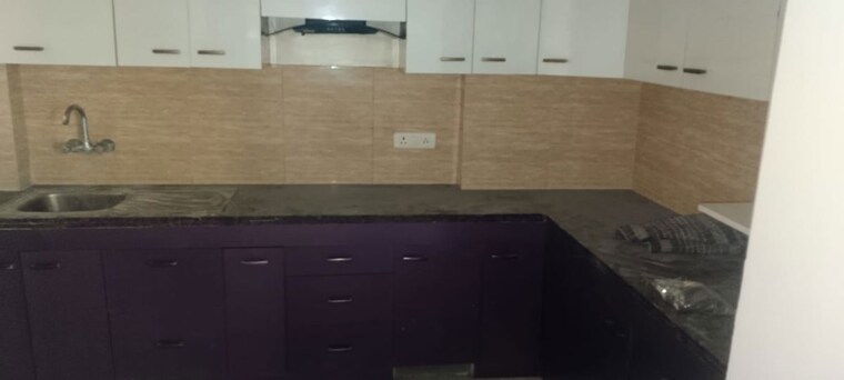 Kitchen, omaxe-r2 3 Bedroom 1500 Sq.Ft. Apartment In Gomti Nagar Lucknow 9910964