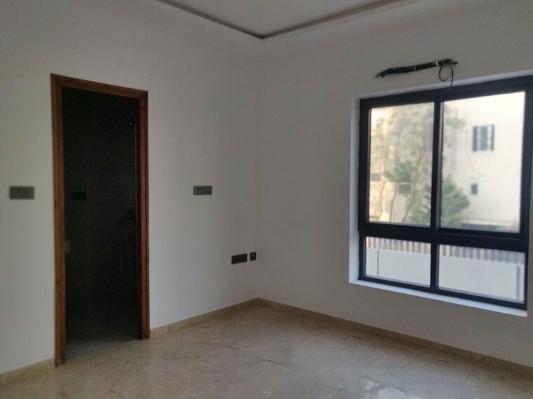 Room, uptown-jubilee 3 Bedroom 2500 Sq.Ft. Apartment In Jubilee Hills Hyderabad 9910967