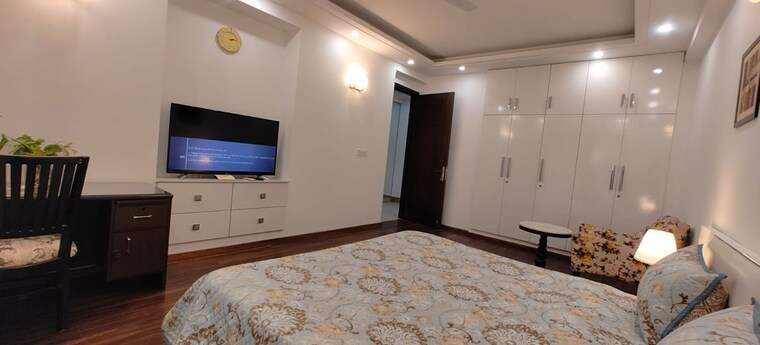 Master Bedroom, greater kailash i 3 Bedroom 2800 Sq.Ft. Builder Floor In Greater Kailash I Delhi 9910785