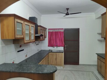 Bedroom in 3 BHK Independent House at JD Jubilee Ballpark, Jubilee Hills – for Rent