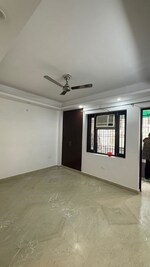 4 BHK 2500 Sq.Ft. Builder Floor in Green Fields Colony