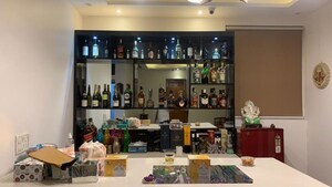 Living Room in 4 BHK Builder Floor at Green Fields Colony – for Sale