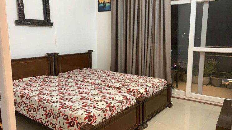 Bedroom, green fields colony 4 Bedroom 2400 Sq.Ft. Builder Floor In Green Fields Colony Faridabad 9907109
