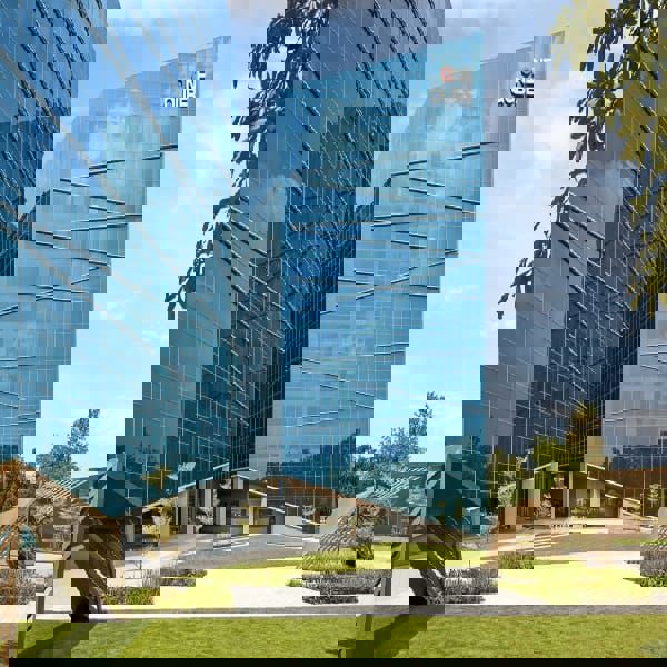 Showroom For Sale in Sai Heritage Kaushambi