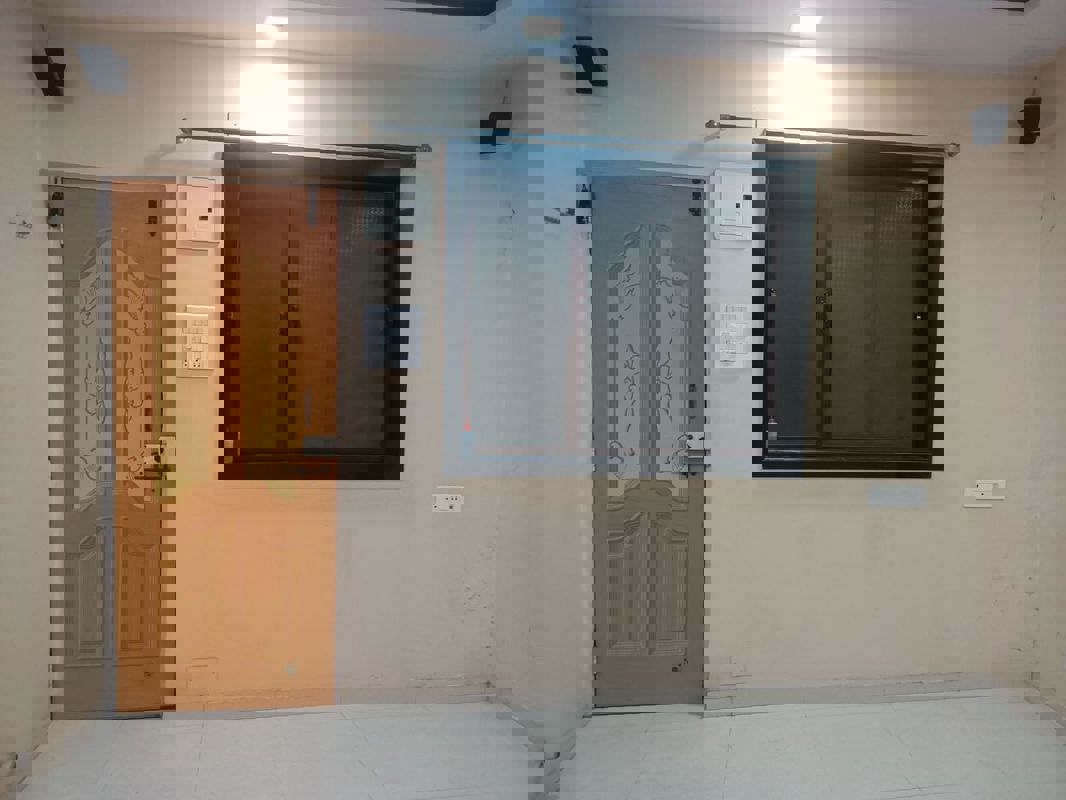 2 BHK 700 Sq.Ft. Apartment in Vrindavan Society Thane West