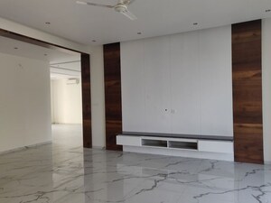 Room in 3 BHK Apartment at Choice Jubilee 211, Jubilee Hills – for Rent