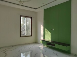 Room in 3 BHK Apartment at Choice Jubilee 211, Jubilee Hills – for Rent