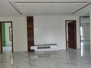 Building Lobby in 3 BHK Apartment at Choice Jubilee 211, Jubilee Hills – for Rent