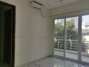 Room in 3 BHK Apartment at Choice Jubilee 211, Jubilee Hills – for Rent