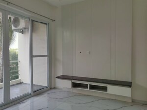 Room in 3 BHK Apartment at Choice Jubilee 211, Jubilee Hills – for Rent