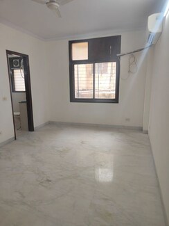 2 BHK Builder Floor For Rent in Sarvapriya Vihar